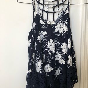 Sugar + L!ps Blue/White Medium Top